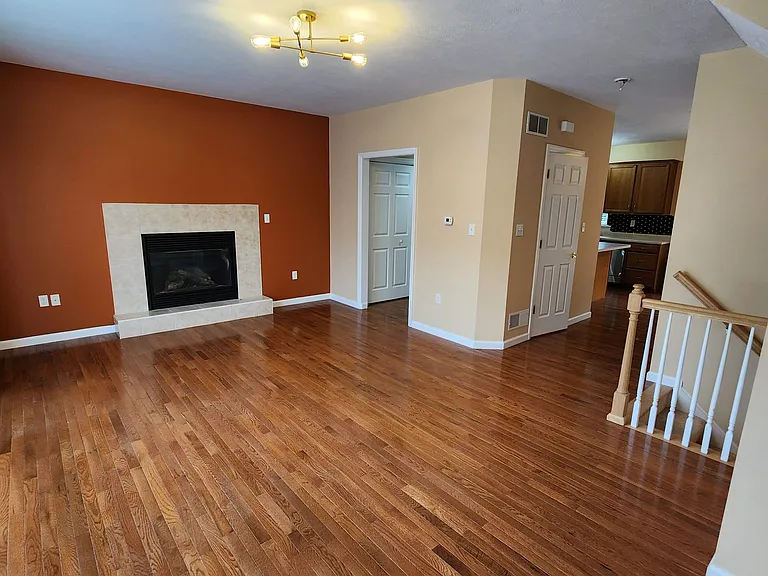 10528 Forest Hill Dr — Photo 10