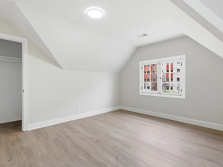 4635 John R St #3 — Photo 12
