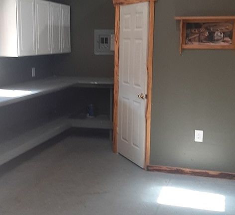 4th image of 333 Delaney Rd