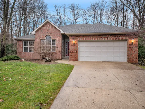 9105 Richland Woods Dr, Richland, MI 49083