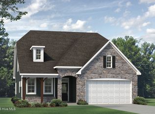 679 Watauga Ln, Aberdeen, NC 28315