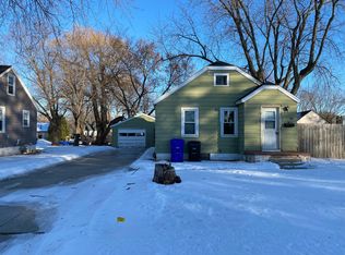 1416 N Kenilworth Ave, Appleton, WI 54911