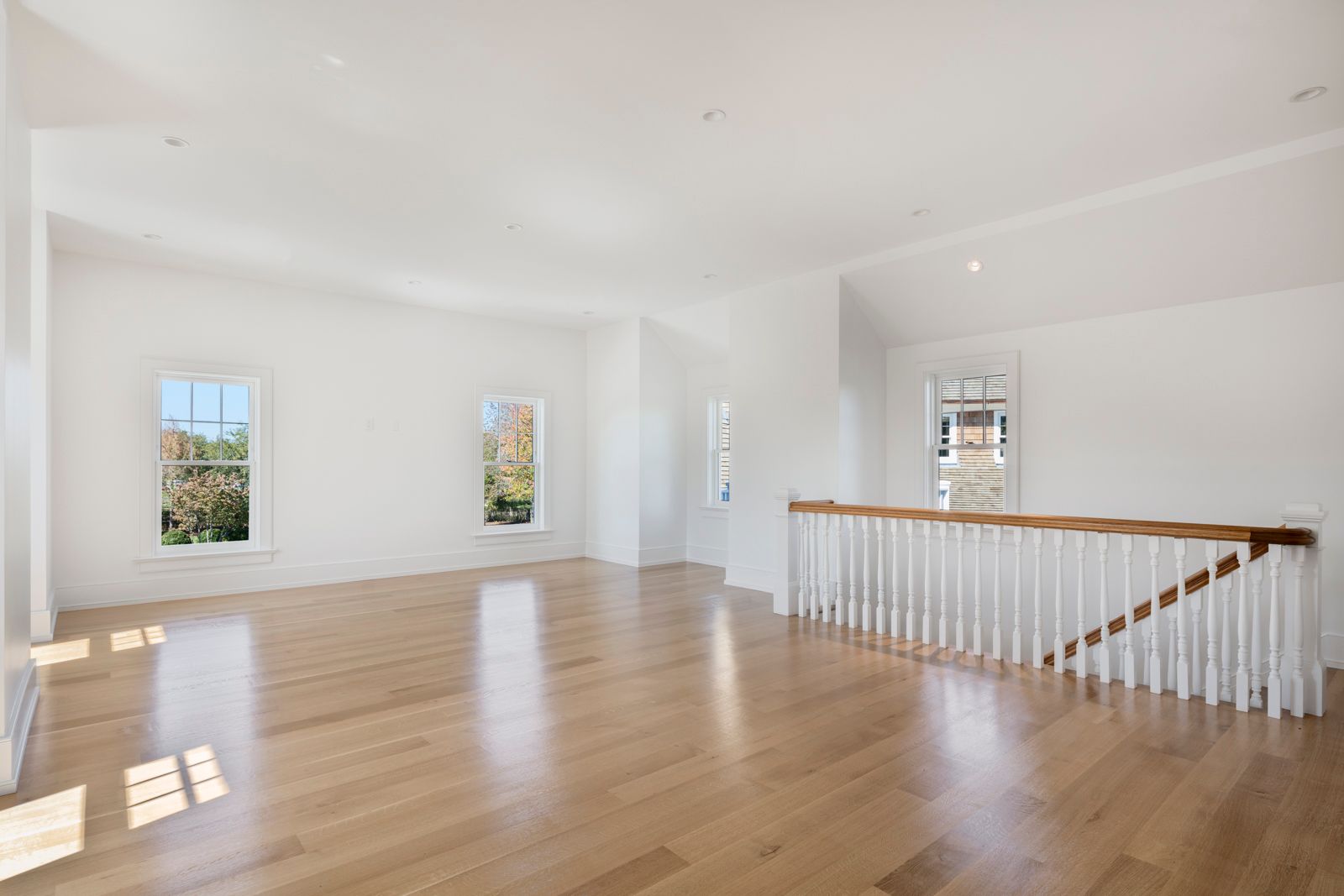 71 Pheasant Ln in Southampton Out East