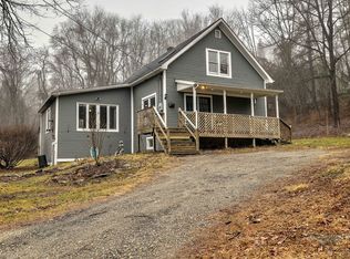 60 Oak St, Southbridge, MA 01550