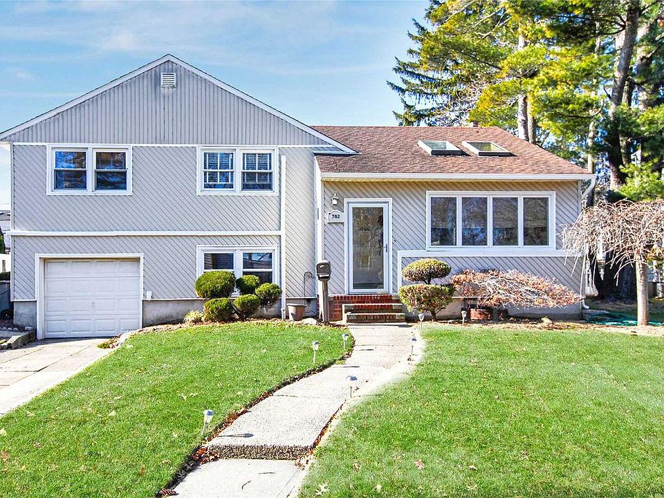 1st image of 782 Bruce Dr