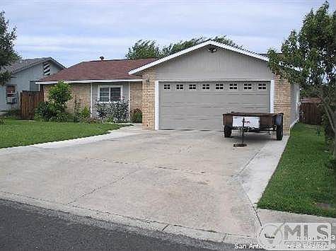 2nd image of 814 Robinair Dr