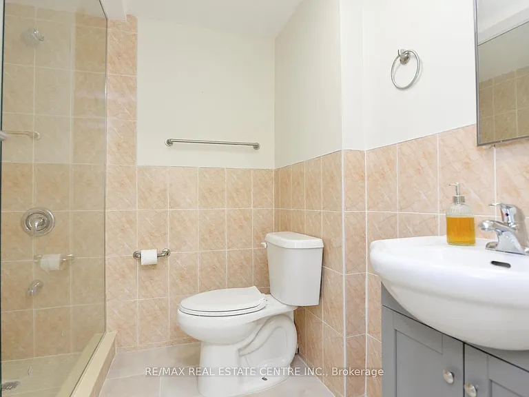 10 Sheldon Dr — Photo 26