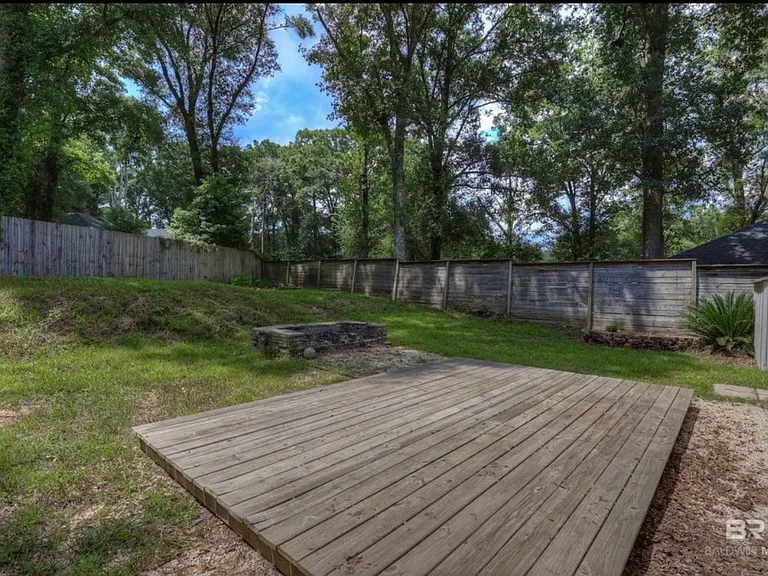 128 Richmond Rd — Photo 18
