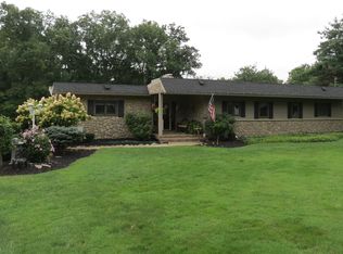 2855 Center Dr, Zanesville, OH 43701