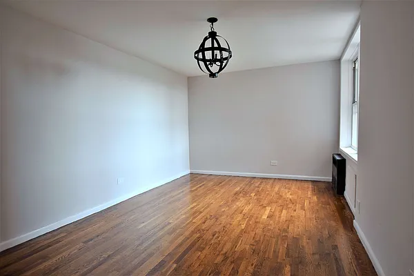 Rented by NYC Realty Brokers LLC | media 4