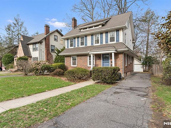 2nd image of 1342 Pennington Rd
