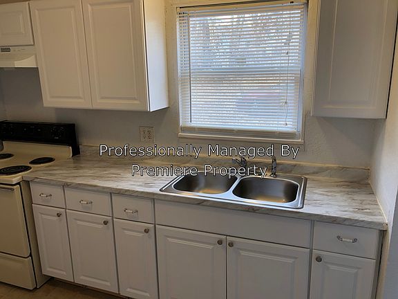 4th image of 6626 Askew Ave