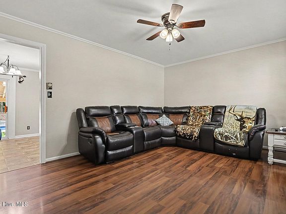 4th image of 200 Paceville Road