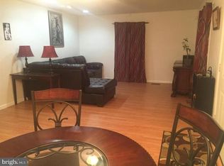 39 Villanova Ct, Sicklerville, NJ 08081