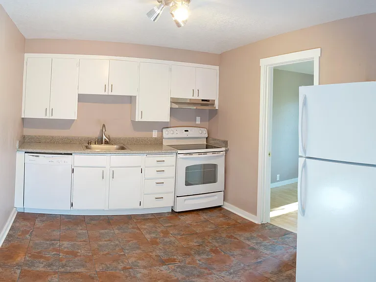 1425 E Yesler Way #1 — Photo 2