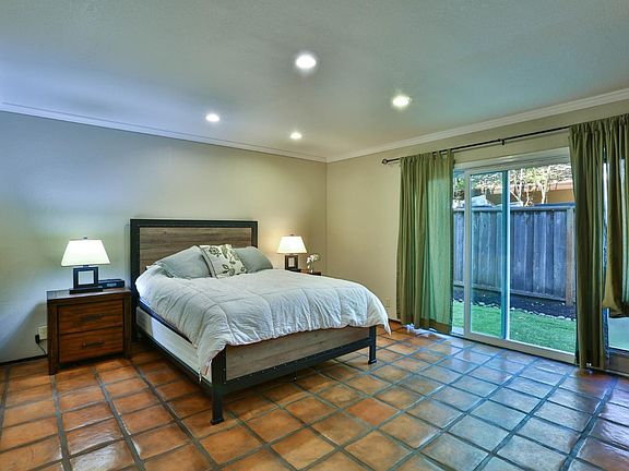 3rd image of 2124 Canoas Garden Ave APT 1