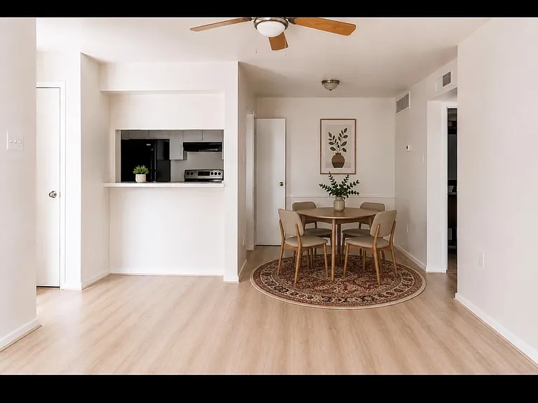 2800 Jeanetta St #704 — Photo 3