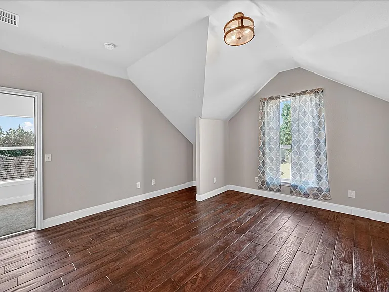 3102 Southwood Dr — Photo 17
