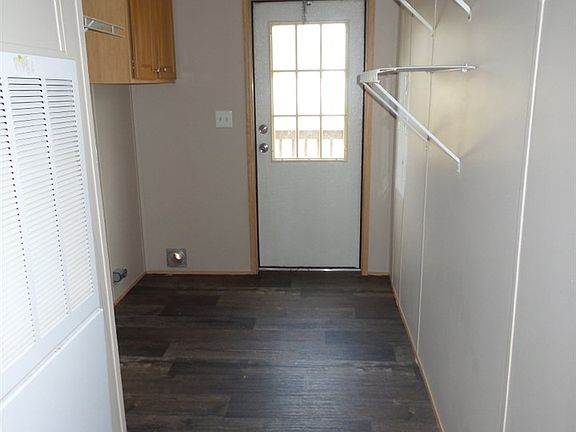 5th image of 3015 Avondale Ave