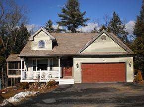 Detached Home-Private Setting