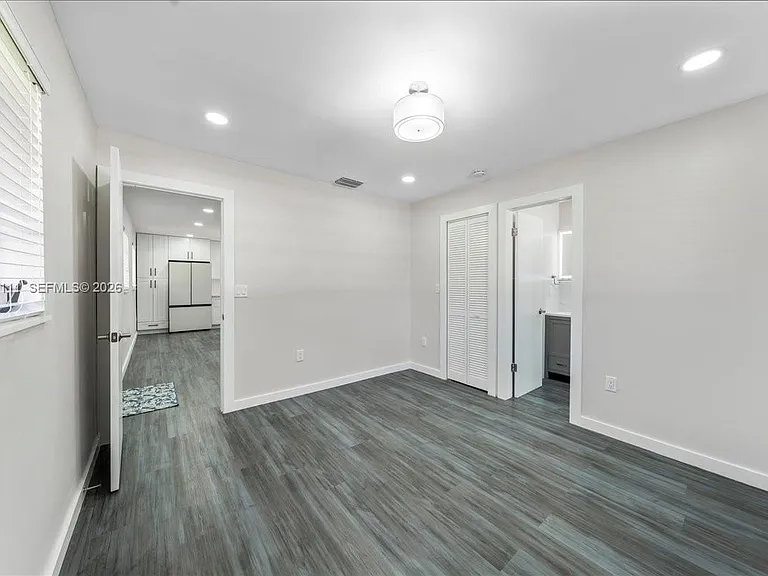 7705 SW 66th St — Photo 49