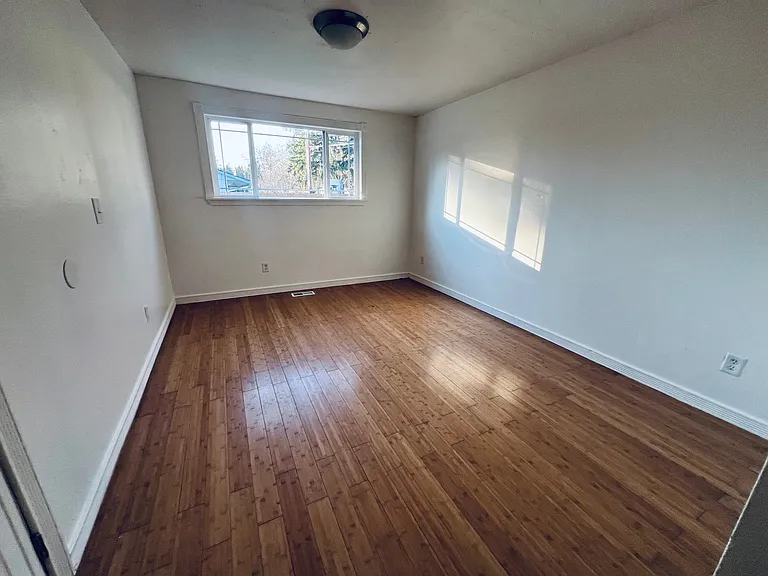 2909 SE 140th Ave — Photo 14