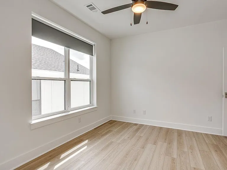 2345 Benbrook Blvd — Photo 68