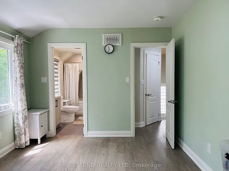 22 Wentworth Ave — Photo 24