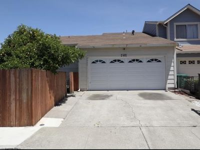 2401 University Ave, San Pablo, CA, 94806