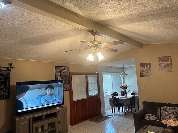 5th image of 1720 Longbridge Dr