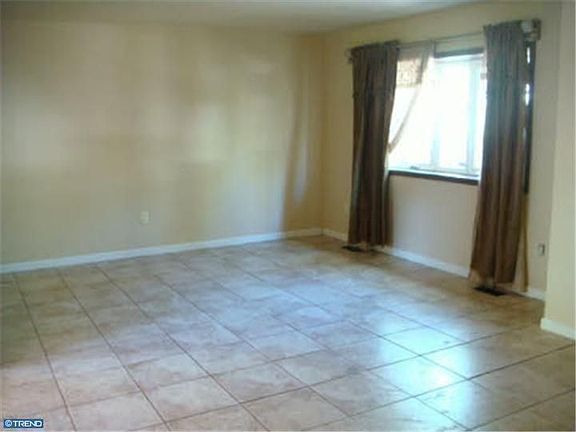 2nd image of 311 Phillips Ave