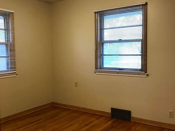 5th image of 2756 D St
