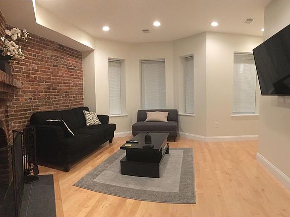 Living Room - 55" Inch 4K TV