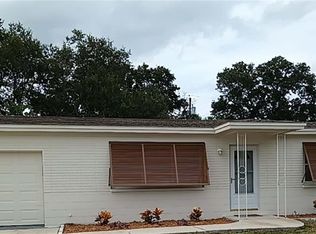 10473 Cirimoya Ln, Seminole, FL 33772