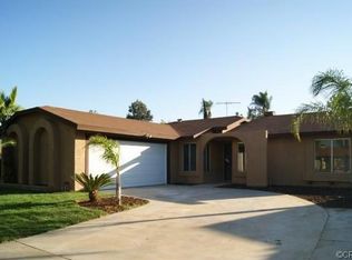 6393 Longhill St, Riverside, CA 92504