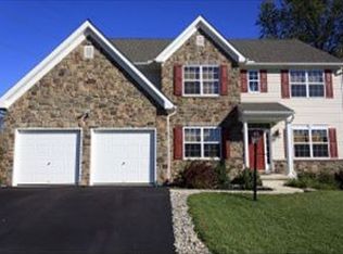 243 American Ave, Lancaster, PA 17602