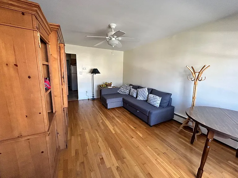 347 New York Ave #1 — Photo 3
