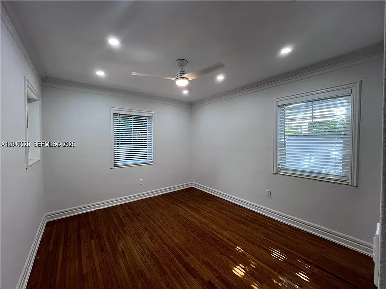 1452 Urbino Ave — Photo 23
