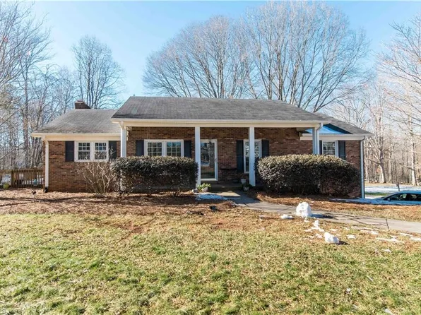 4982 West Rd, Kernersville, NC 27284