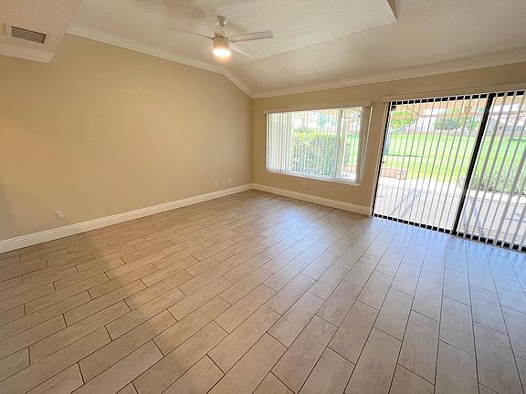 5th image of 41469 Woodhaven Dr W