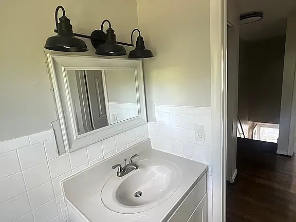 1006 Dock St #D-13 — Photo 9