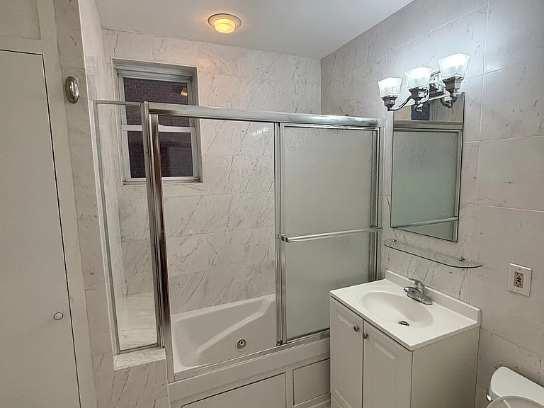 473 Jersey Ave #202 — Photo 15