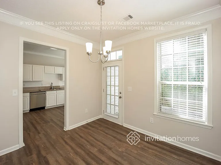 1173 Rhyne Chase SE — Photo 8