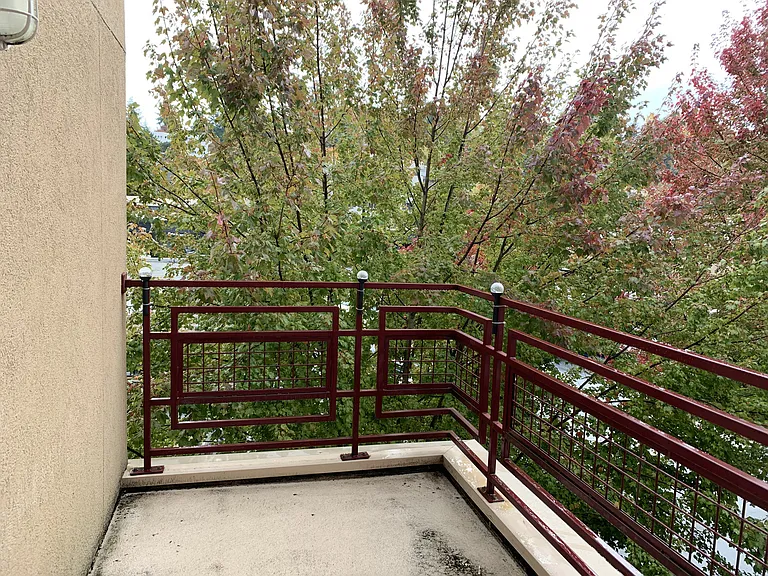 Downtown Mercer Island designed by Roger Newell — Photo 64