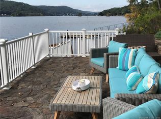 16 The Crest Way, Danbury, CT 06811