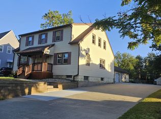 4321 J St #1, Lincoln, NE 68510