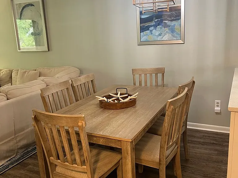 45 Folly Field Rd #4J — Photo 8