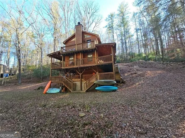 216 Sourwood Dr, Blue Ridge, GA 30513