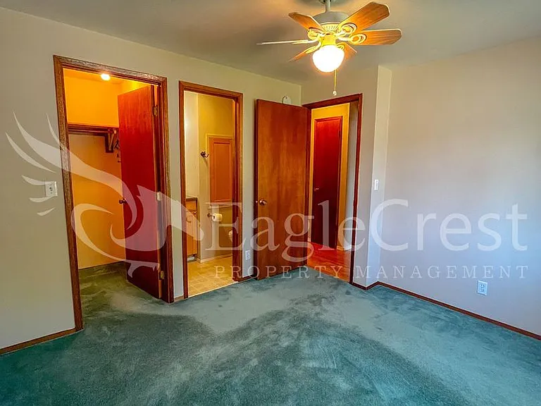 1130 SE Colonial Dr — Photo 22