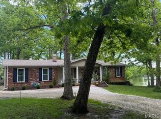 1512 Elfrink Ln, Wentzville, MO 63385